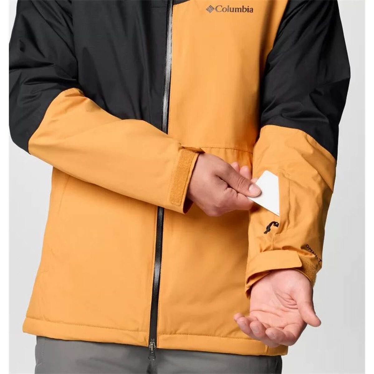 V5H659C5C57A396DF6CC53EF6EBA4EE02BER5503663P4